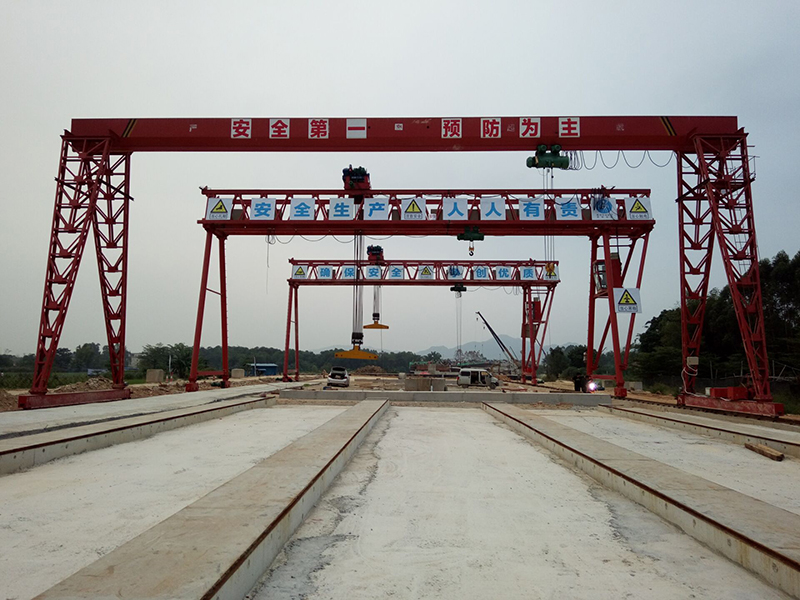 提(ti)樑機(ji)
